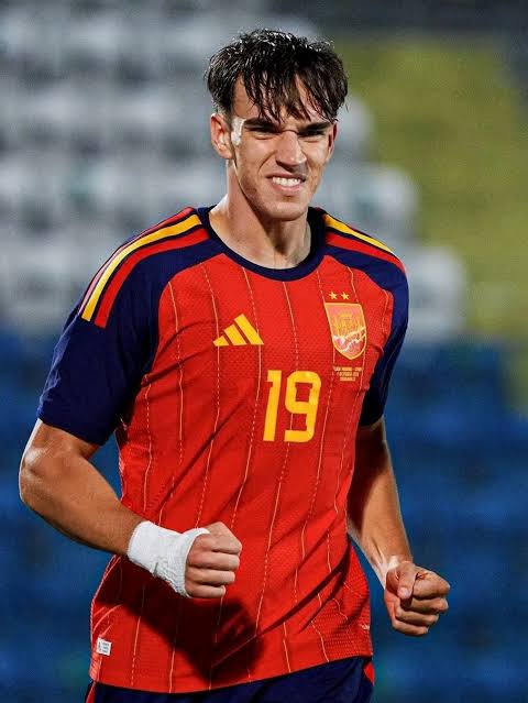 Torres forced out of Spain squad; Madrid's Espí gets first call-up